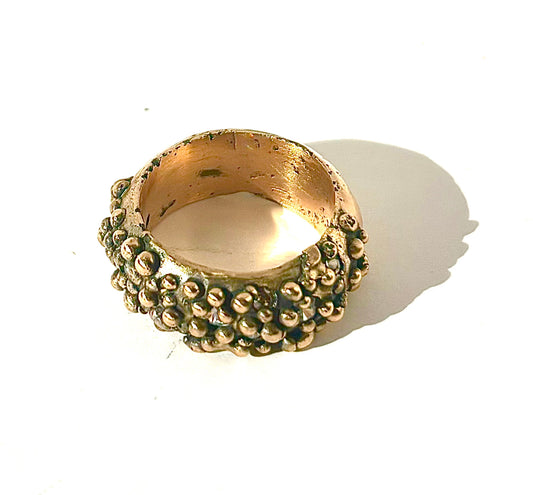 Bronze bubble ring