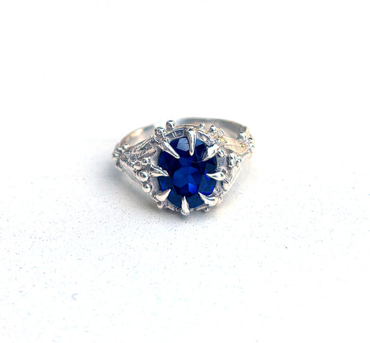 Sapphire flytrap ring